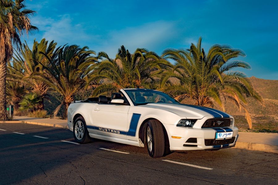 Rent a Ford Mustang Convertible, аutomatic